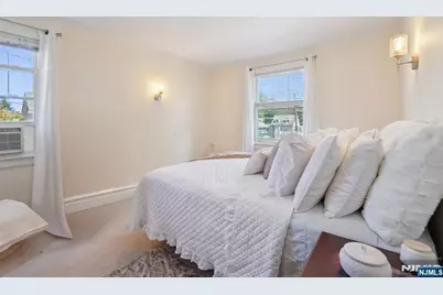 95 Rollinson Street, West Orange Township, NJ 07052 - Photo 16