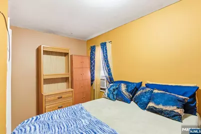 65 Cambridge Street, East Orange, NJ 07018 - Photo 12