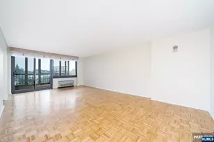 200 Winston Dr 401, Cliffside Park, NJ 07010 - Photo 4