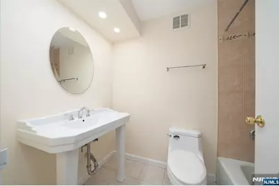 200 Winston Drive 401 #401, Cliffside Park, NJ 07010 - Photo 16