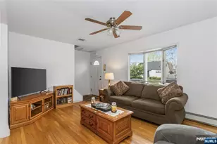 4 Lorelei Terrace, Lodi, NJ 07644 - Photo 4