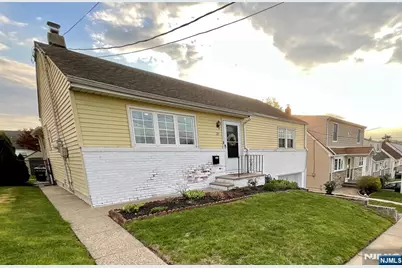 23 Veterans Place, North Arlington, NJ 07031 - Photo 1