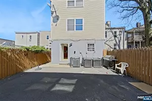 78 Beverly St, Newark, NJ 07108 - Photo 6