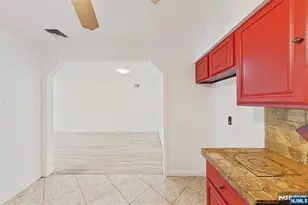 78 Beverly St, Newark, NJ 07108 - Photo 32