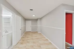 78 Beverly St, Newark, NJ 07108 - Photo 22