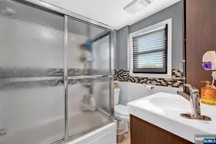 60 Vanderburgh Ave, Rutherford, NJ 07070 - Photo 32