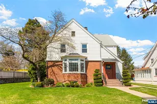 146 Irving Pl, Rutherford, NJ 07070 - Photo 2