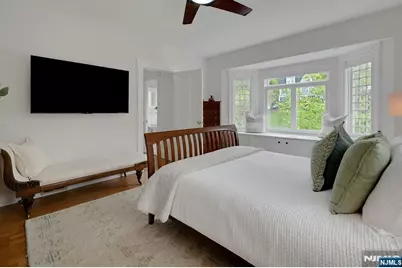 375 Upper Mountain Avenue, Montclair, NJ 07043 - Photo 20