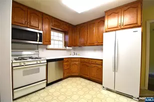 38 Kaufman Dr, Westwood, NJ 07675 - Photo 12