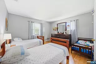 404 Prospect Ave, Oradell, NJ 07649 - Photo 32