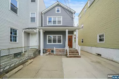172 Chestnut Street, Newark, NJ 07105 - Photo 2