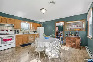172 Chestnut St, Newark, NJ 07105 - Photo 14