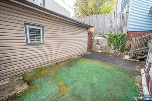 25-27 Goodwin Ave, Newark, NJ 07112 - Photo 28