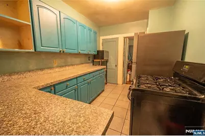 25-27 Goodwin Avenue, Newark, NJ 07112 - Photo 6