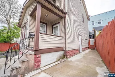 25-27 Goodwin Avenue, Newark, NJ 07112 - Photo 2