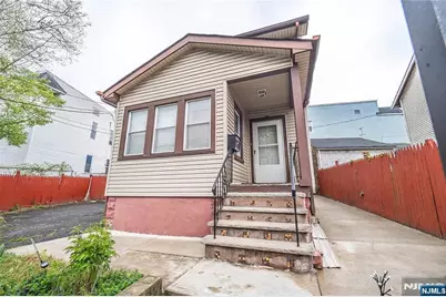 25-27 Goodwin Avenue, Newark, NJ 07112 - Photo 1