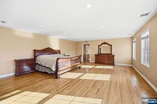 56 Burnet Hill Rd, Livingston, NJ 07039 - Photo 18