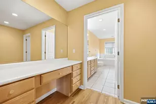 56 Burnet Hill Rd, Livingston, NJ 07039 - Photo 20