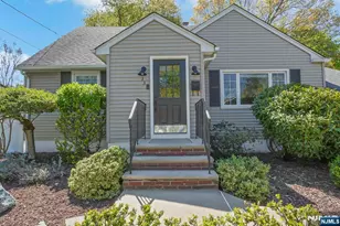 33 Clayton St, Hillsdale, NJ 07642 - Photo 4