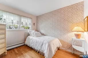 26 Burns Pl, Cresskill, NJ 07626 - Photo 26