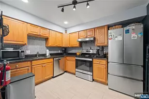 2 Ann S203, Clifton, NJ 07013 - Photo 8