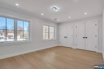 6 Clinton Place, Woodcliff Lake, NJ 07677 - Photo 24