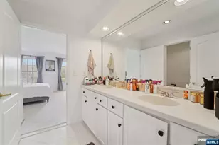 2 Harvest Ln, Washington Township, NJ 07853 - Photo 28