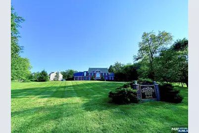 2 Harvest Lane, Washington Township, NJ 07853 - Photo 50