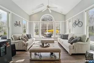 2 Harvest Ln, Washington Township, NJ 07853 - Photo 20