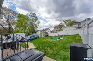 100 Washington Pl, Teaneck Township, NJ 07666 - Photo 14