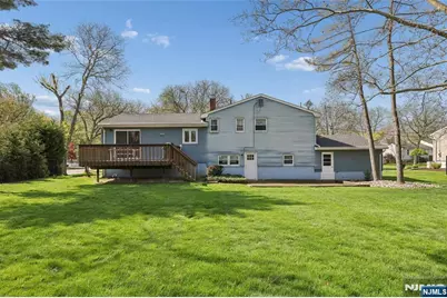 35 Robin Road, Wayne, NJ 07470 - Photo 32