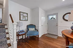 280 Eldon Ct, Ridgewood, NJ 07450 - Photo 2