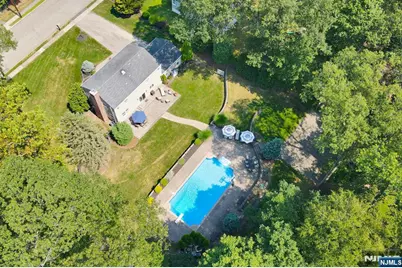 118 Manito Avenue, Oakland, NJ 07430 - Photo 48
