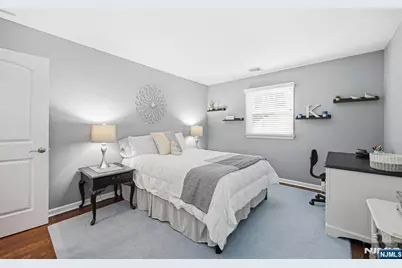 118 Manito Avenue, Oakland, NJ 07430 - Photo 28
