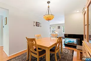 2063 Drake Ct, Mahwah, NJ 07430 - Photo 6