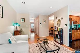 2063 Drake Ct, Mahwah, NJ 07430 - Photo 10