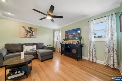 16 Lee Road, Livingston, NJ 07039 - Photo 10