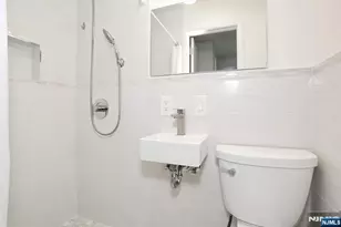 131 Highwood Ave, Leonia, NJ 07605 - Photo 18
