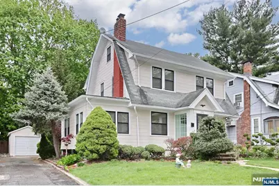 131 Highwood Avenue, Leonia, NJ 07605 - Photo 2