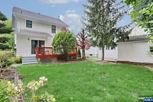 131 Highwood Ave, Leonia, NJ 07605 - Photo 30