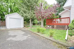 131 Highwood Ave, Leonia, NJ 07605 - Photo 34