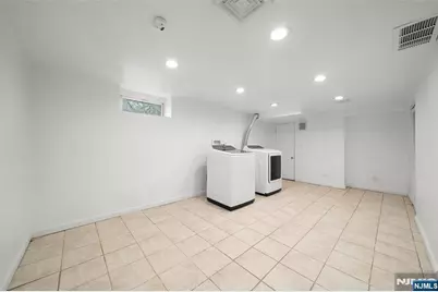 267 Hickory Avenue, Tenafly, NJ 07670 - Photo 22