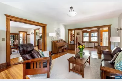 76 Edgemont Road, Montclair, NJ 07043 - Photo 10