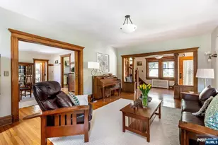 76 Edgemont Rd, Montclair, NJ 07043 - Photo 10