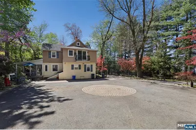 260 Glen Avenue, Midland Park, NJ 07432 - Photo 6