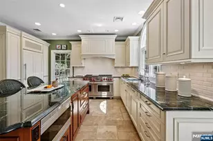 408 Drury Ln, Wyckoff Township, NJ 07481 - Photo 16