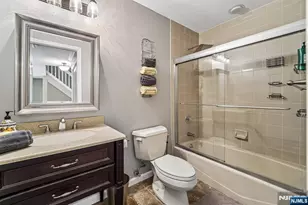 224 Westervelt Ln, Mahwah, NJ 07430 - Photo 28