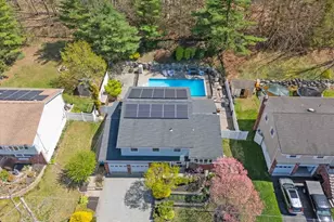 52 Molinari Dr, Wanaque, NJ 07465 - Photo 12