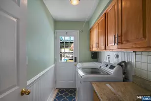 52 Molinari Dr, Wanaque, NJ 07465 - Photo 34