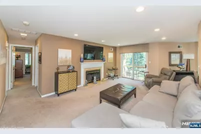 2 Tulip Crescent 1C #1C, Little Falls Township, NJ 07424 - Photo 4